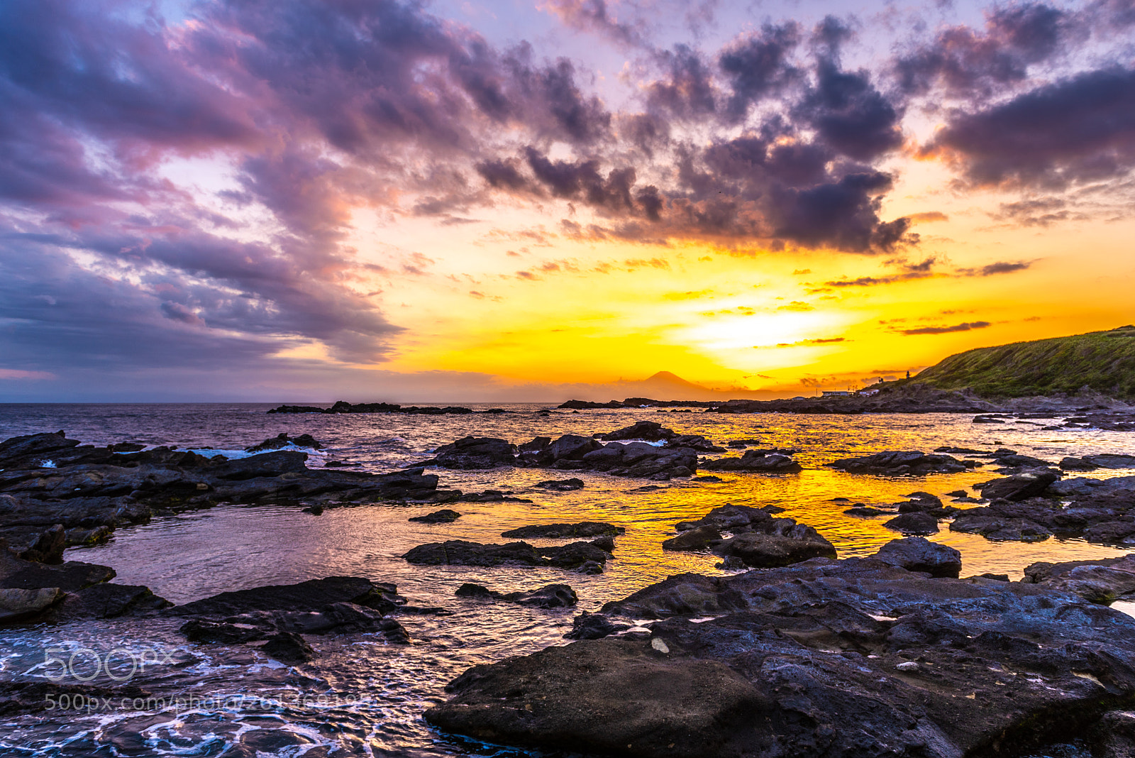 Nikon D750 sample photo. Cloudy sky at sunset photography