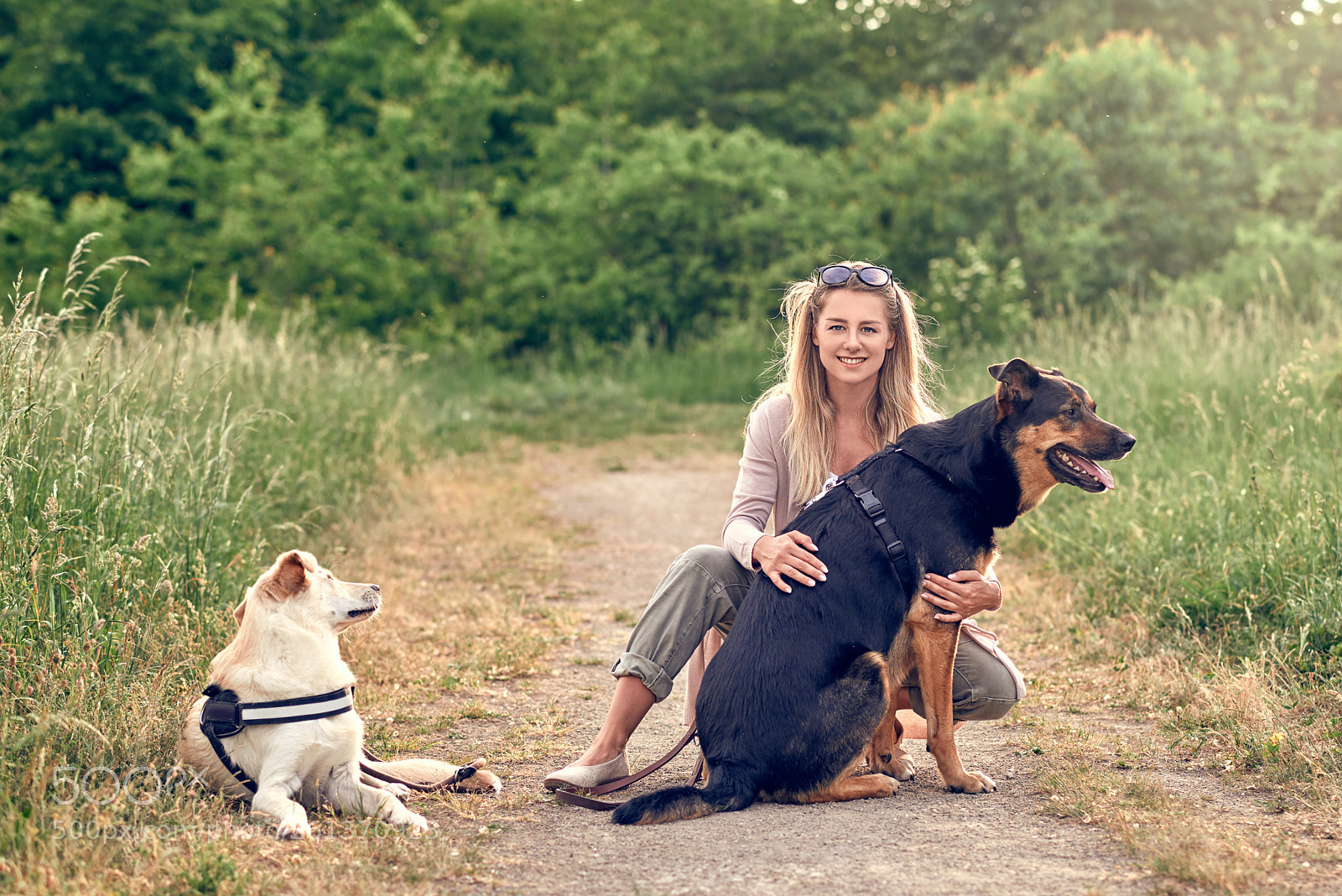 Nikon D800 sample photo. Happy blond woman with photography