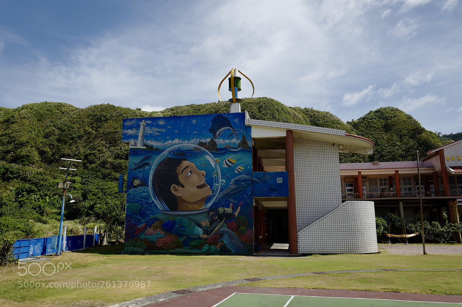 Leica Q (Typ 116) sample photo. 每個小孩子的夢想都應該是星辰大海 photography