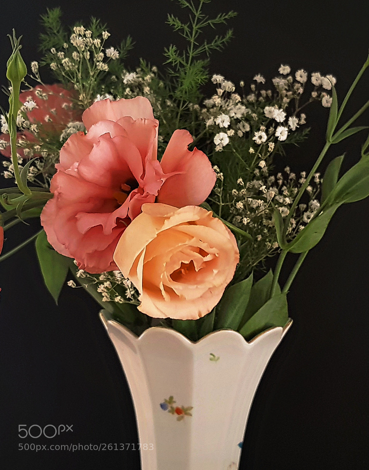 Samsung Galaxy S8 sample photo. Romantic mood photography