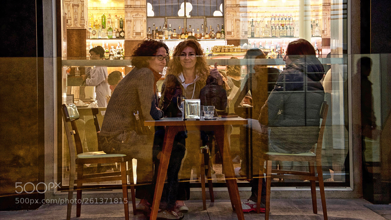 Nikon D7000 sample photo. Thumb up photography