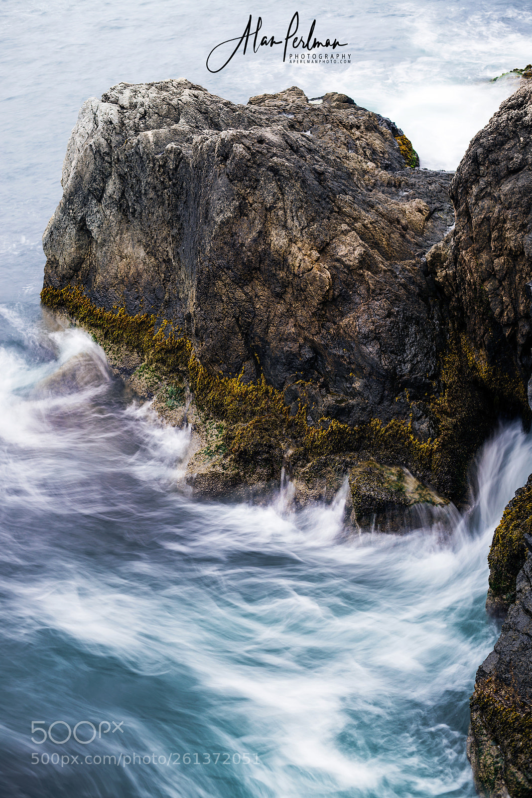 Nikon D610 sample photo. Rough waters cliffside photography