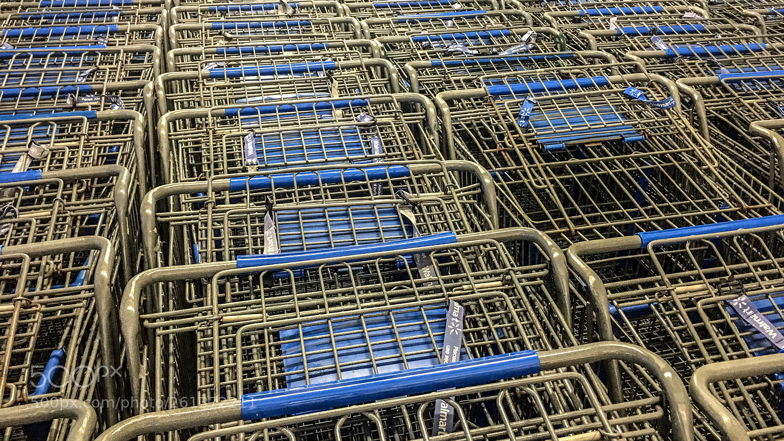Apple iPhone 6s Plus sample photo. Super market smash photography