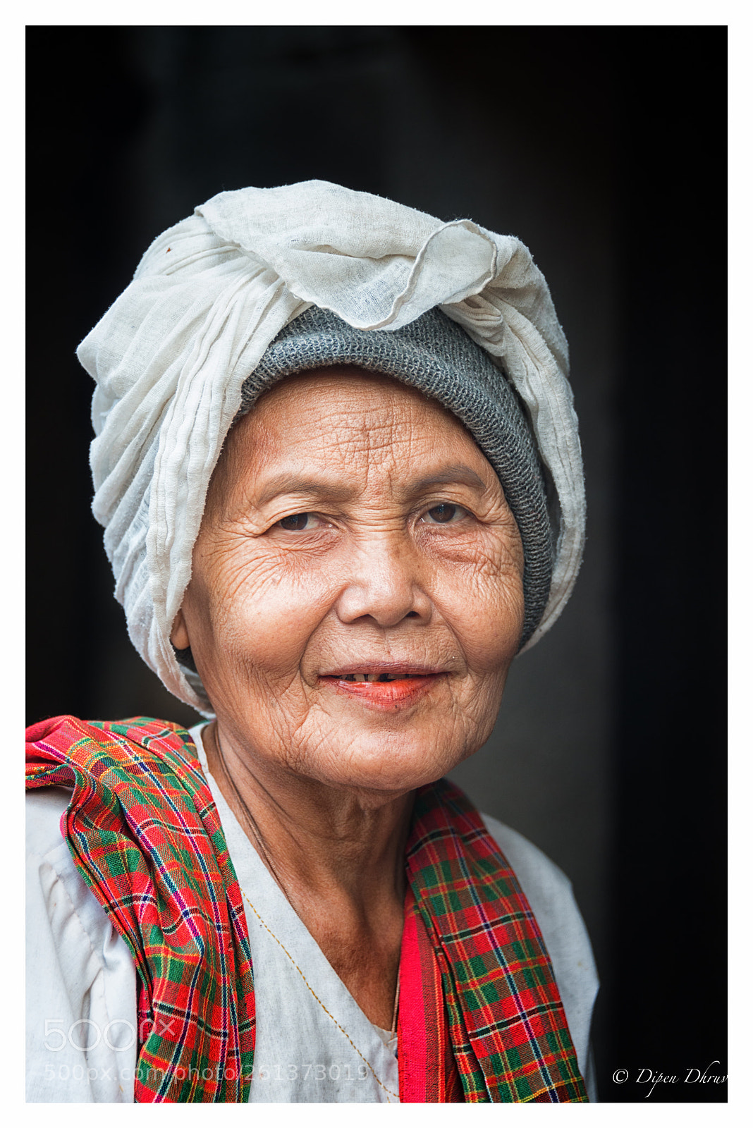 Nikon D800 sample photo. Temple priestess photography