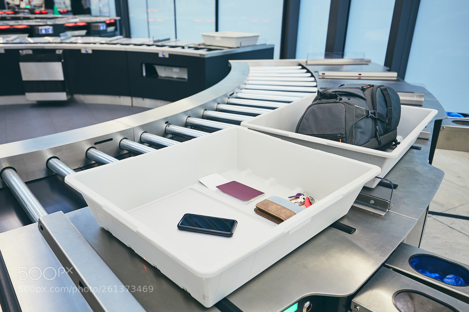 Canon EOS 5D Mark IV sample photo. Airport security check photography