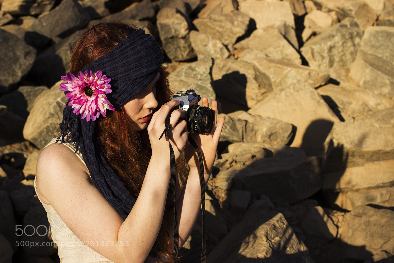Canon EOS 600D (Rebel EOS T3i / EOS Kiss X5) sample photo. Hippie girls photography