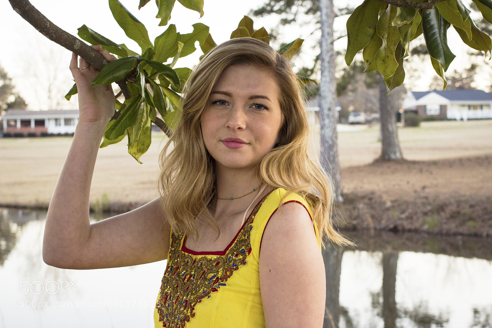 Canon EOS 600D (Rebel EOS T3i / EOS Kiss X5) sample photo. Hippie girls photography