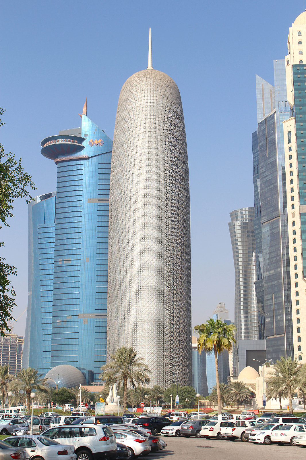 Canon EOS 700D (EOS Rebel T5i / EOS Kiss X7i) sample photo. Corniche, westbay, doha, qatar photography