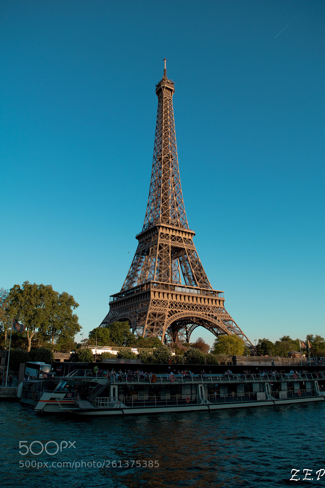 Nikon D5500 sample photo. Eiffel tower  photography