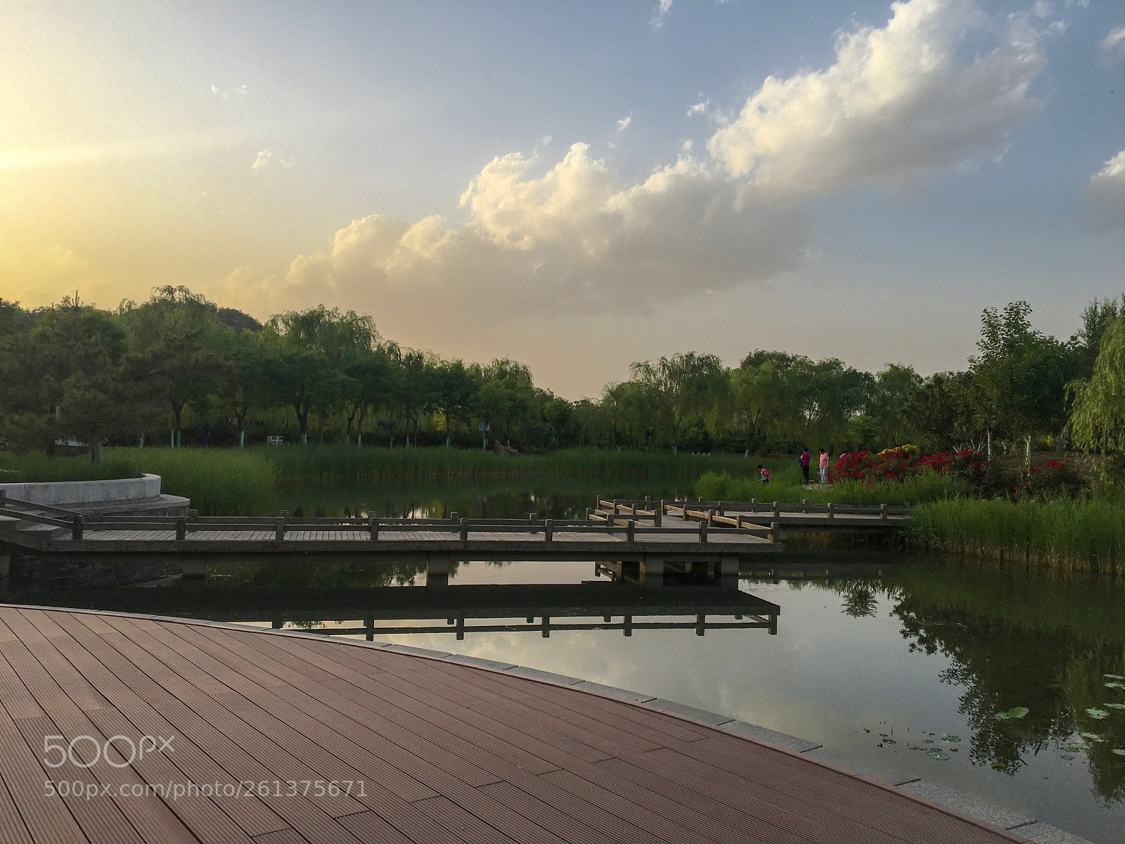 Apple iPhone 6s sample photo. Rest photography