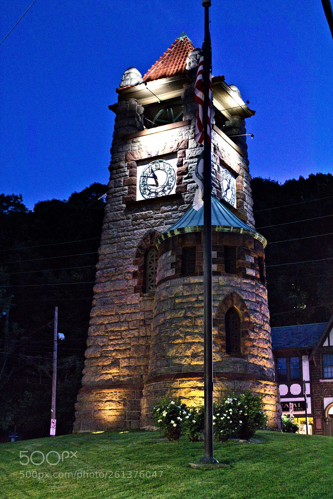 Canon EOS 750D (EOS Rebel T6i / EOS Kiss X8i) sample photo. Roslyn clock tower photography