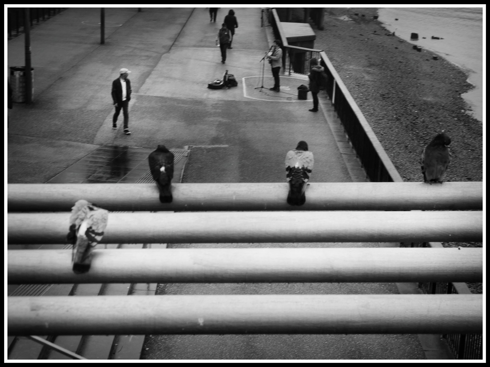 Panasonic Lumix DMC-GF6 sample photo. Street photography