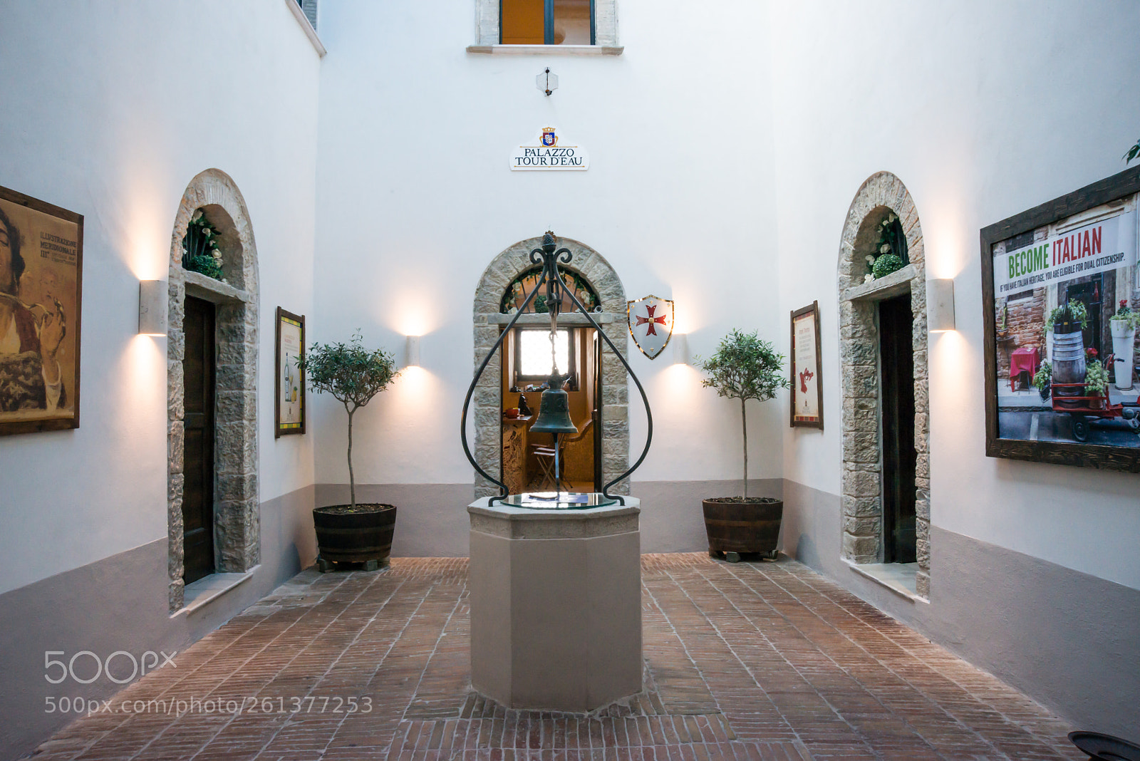 Nikon D800E sample photo. Antico palazzo tour d'eau photography