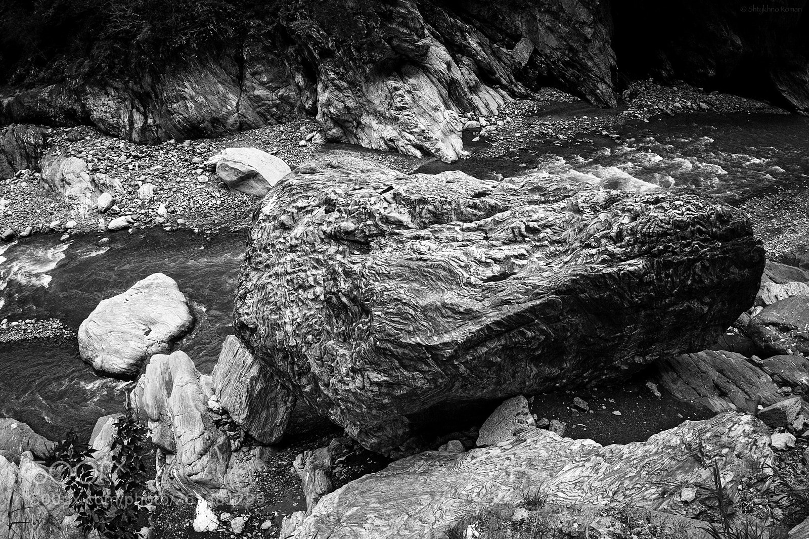 Canon EOS 350D (EOS Digital Rebel XT / EOS Kiss Digital N) sample photo. Taroko marble canyon / 太魯閣國家公園 photography