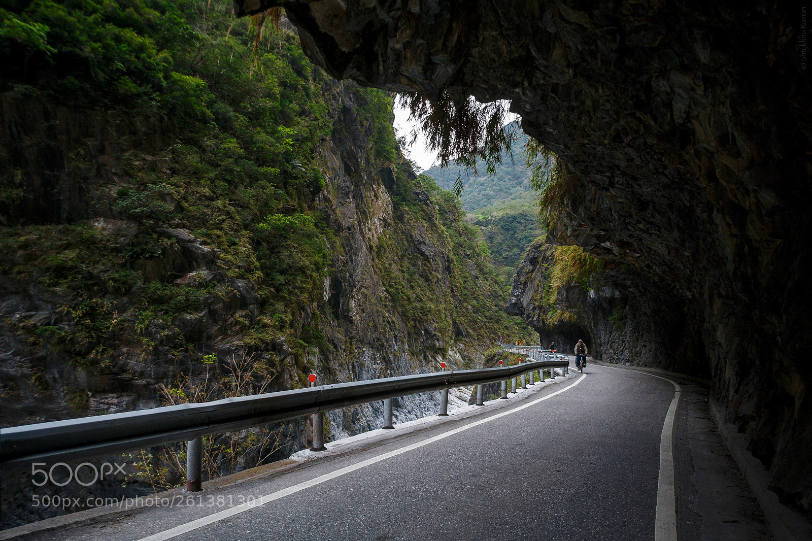 Canon EOS 350D (EOS Digital Rebel XT / EOS Kiss Digital N) sample photo. Taroko marble canyon / 太魯閣國家公園 photography