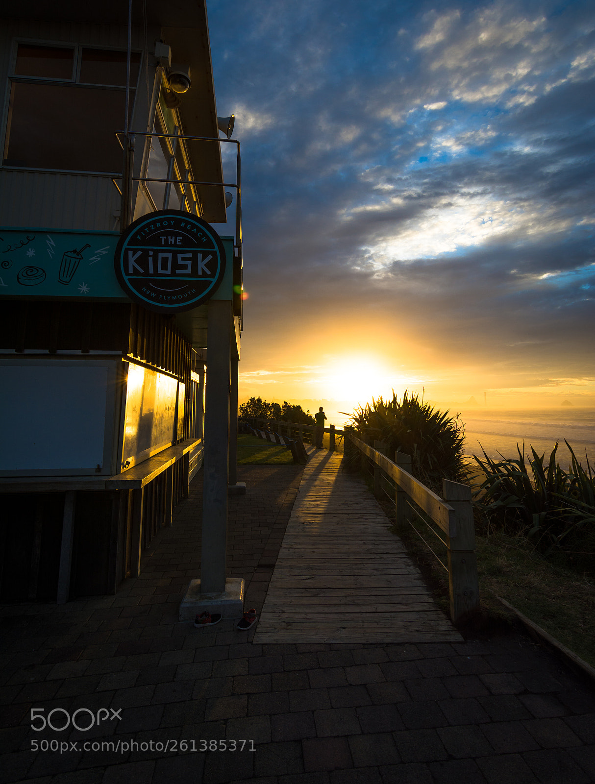 Nikon D7100 sample photo. Watching the end of photography