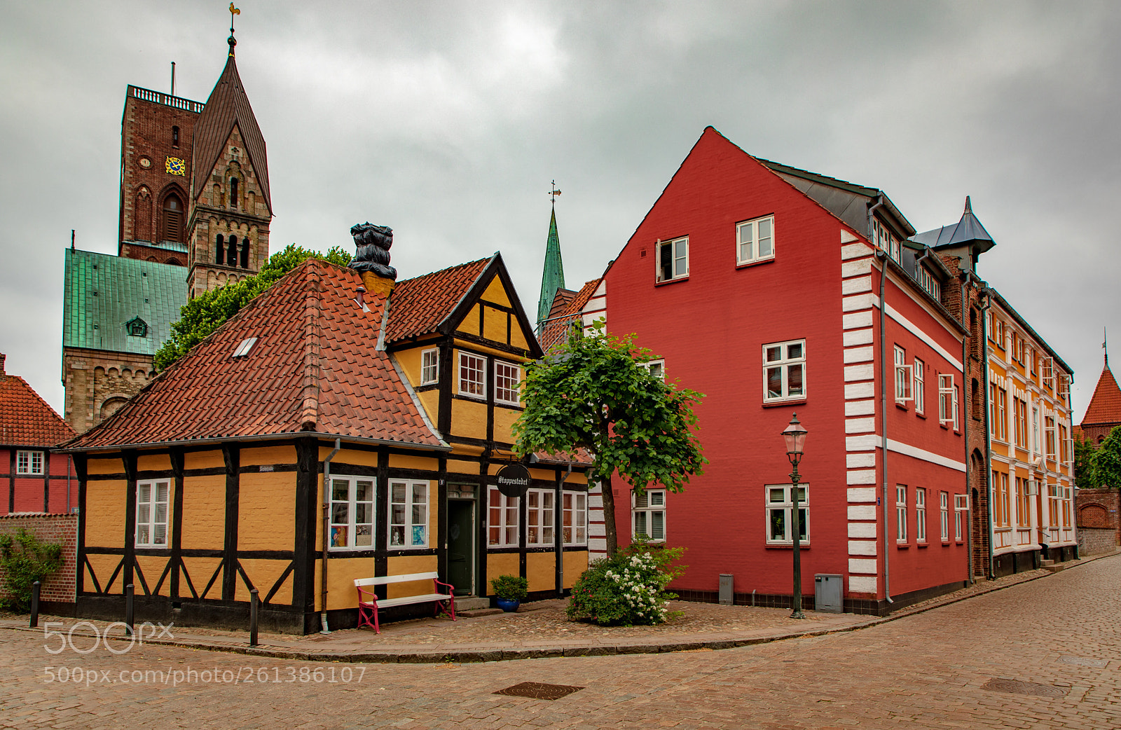 Canon EOS 5D Mark IV sample photo. Denmark's oldest town photography
