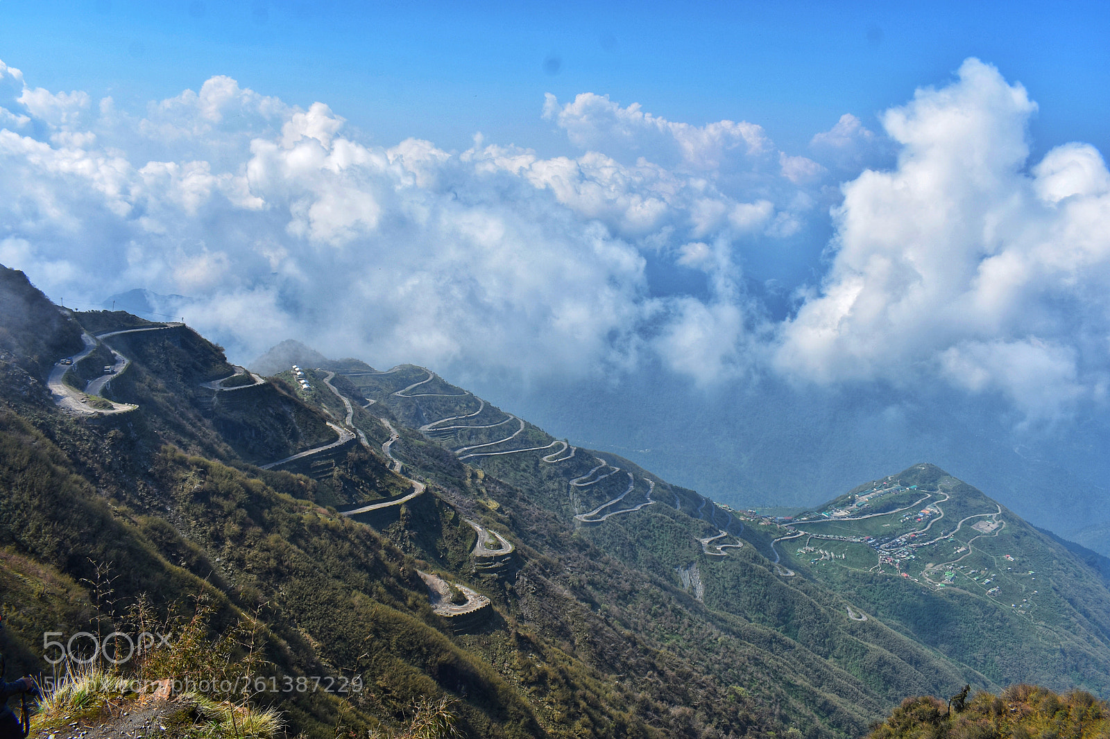Nikon D3400 sample photo. Roads to heaven photography