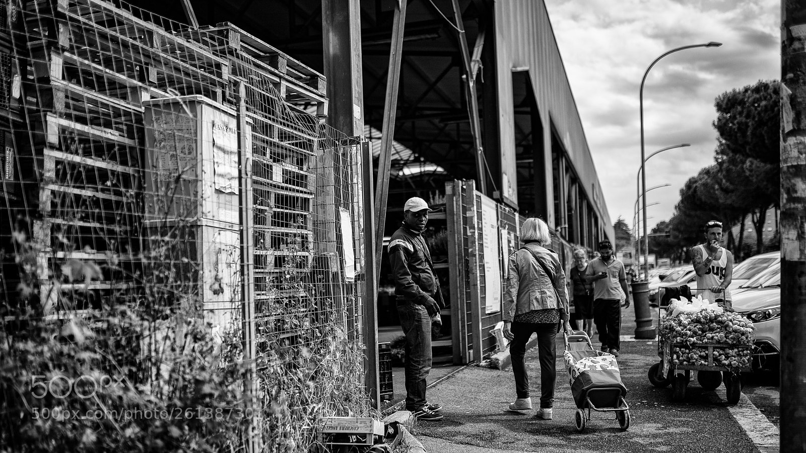 Canon EOS 6D Mark II sample photo. Suburban market photography