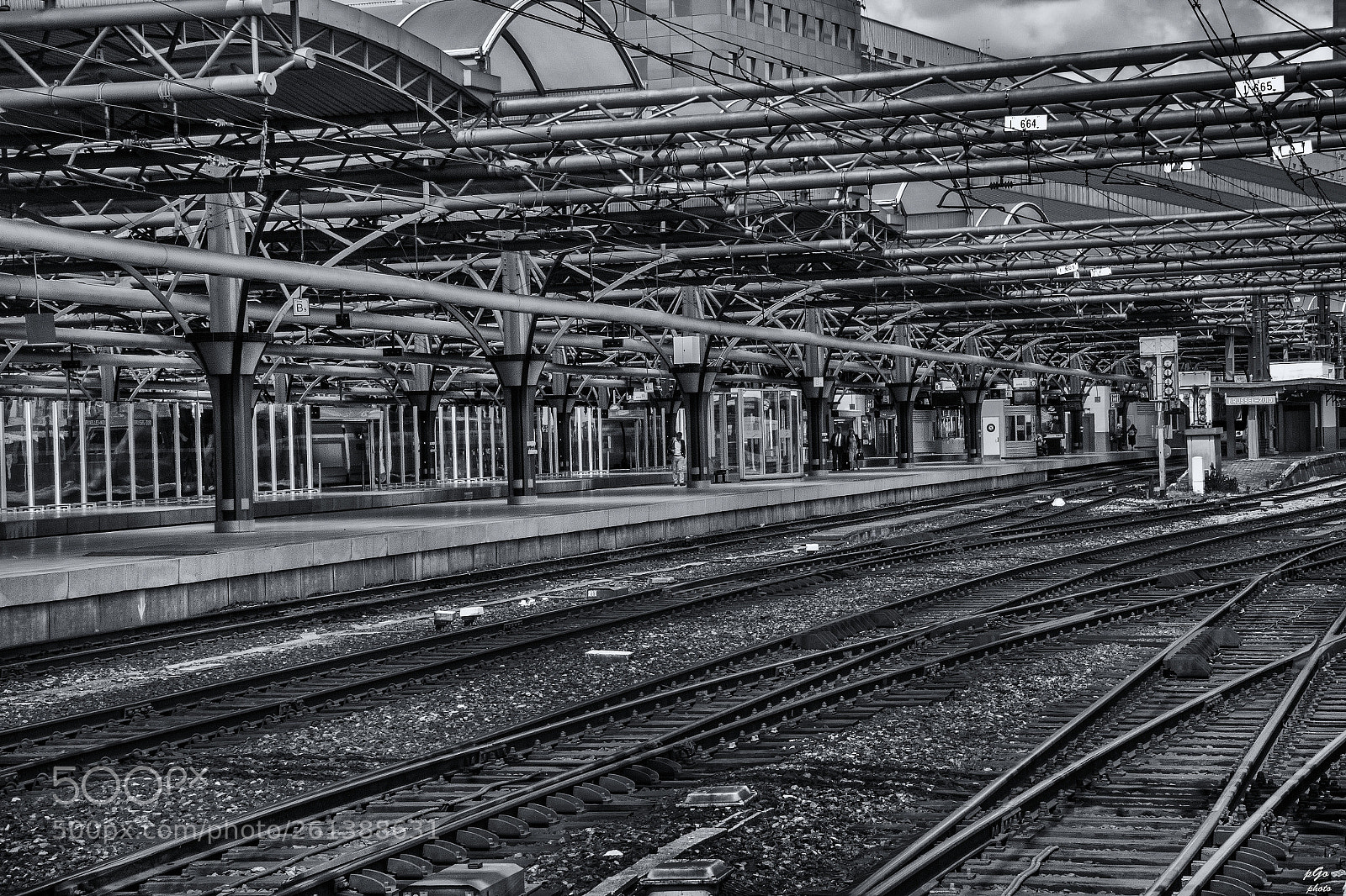 Canon EOS 600D (Rebel EOS T3i / EOS Kiss X5) sample photo. Railways photography