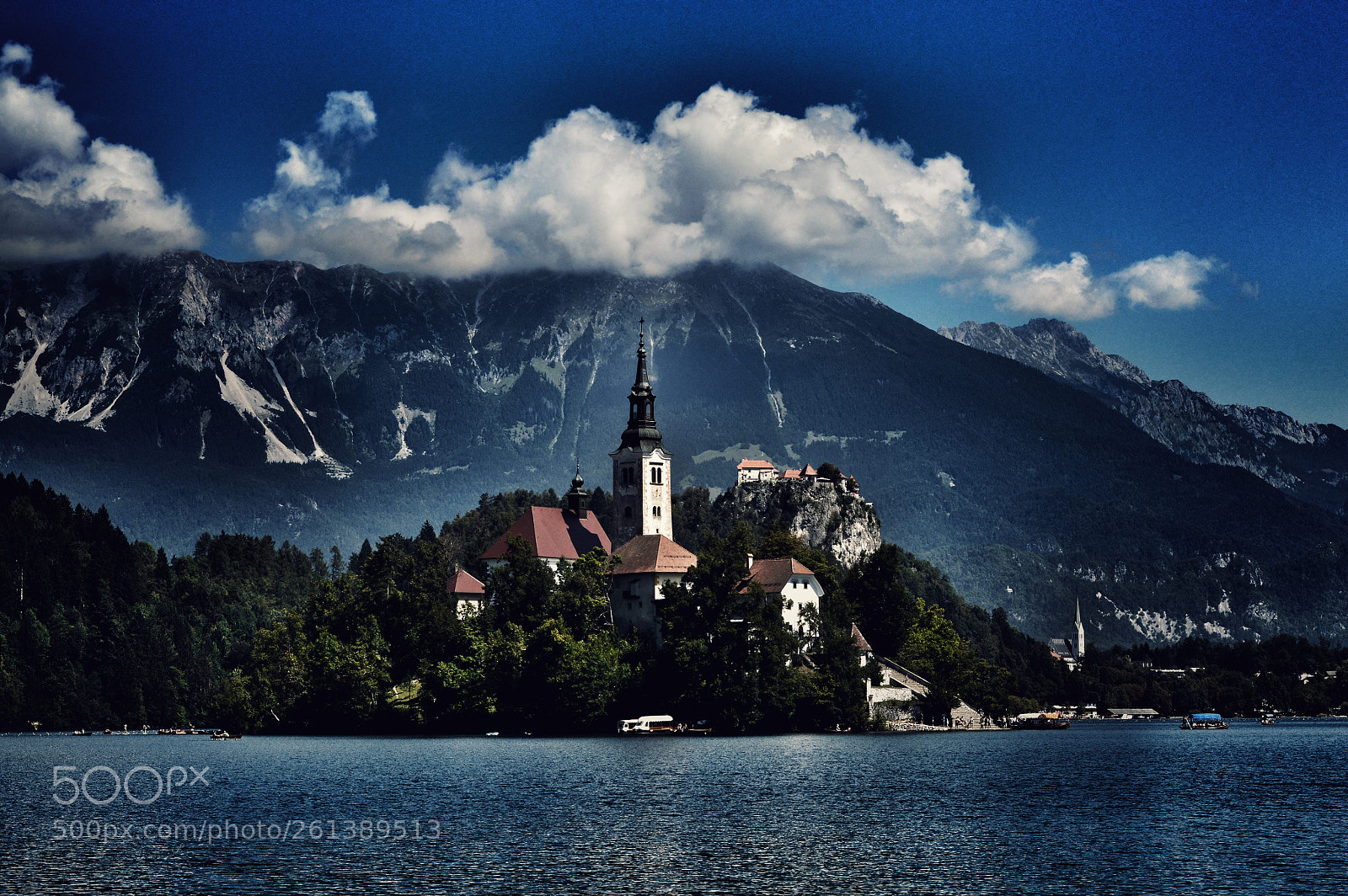 Nikon D3200 sample photo. Church of bled photography