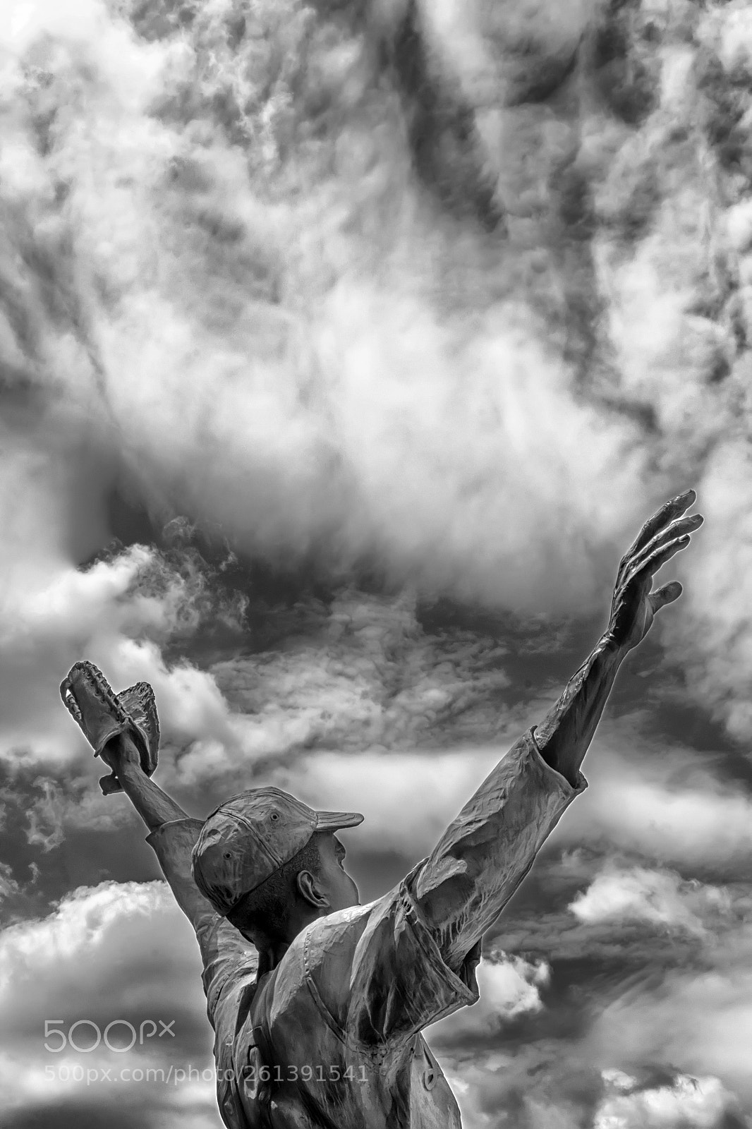 Canon EOS 60D sample photo. Jackie robinson statue journal photography