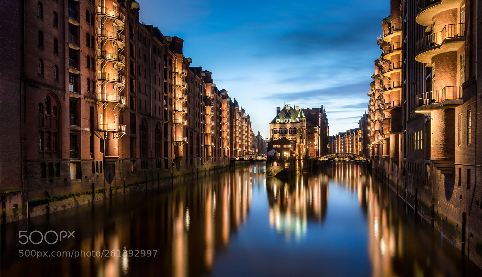 Nikon D800 sample photo. The warehouse district in photography