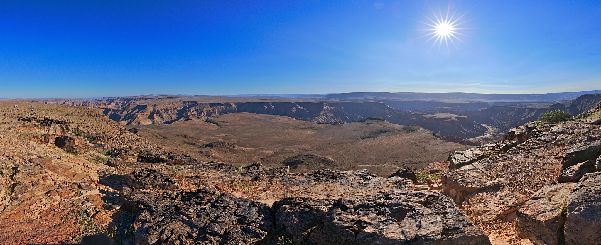Canon EF 16-35mm F4L IS USM sample photo. Dimension feeling (fish river canyon, namibia) photography