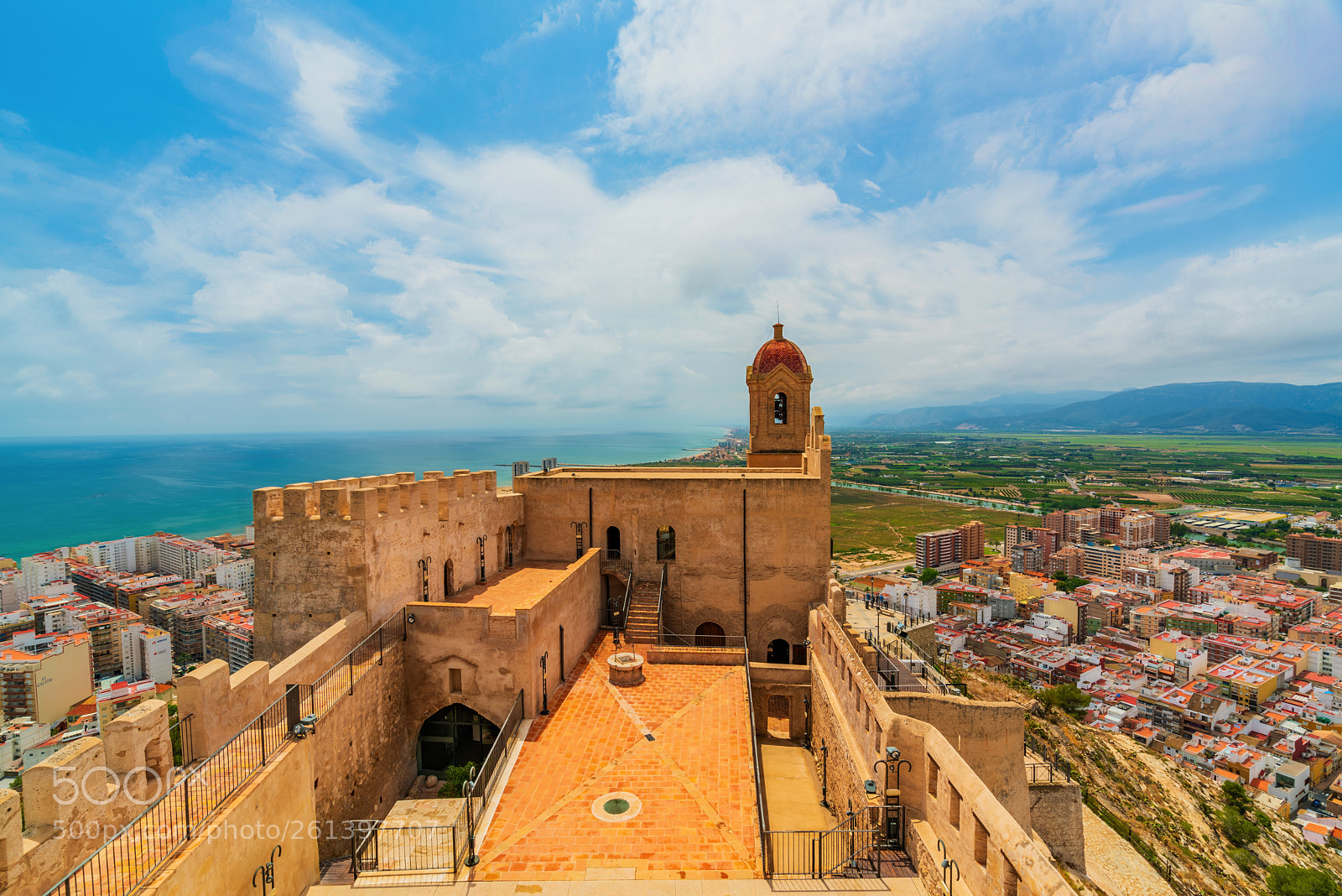 Sony a7R II sample photo. View of the castle photography