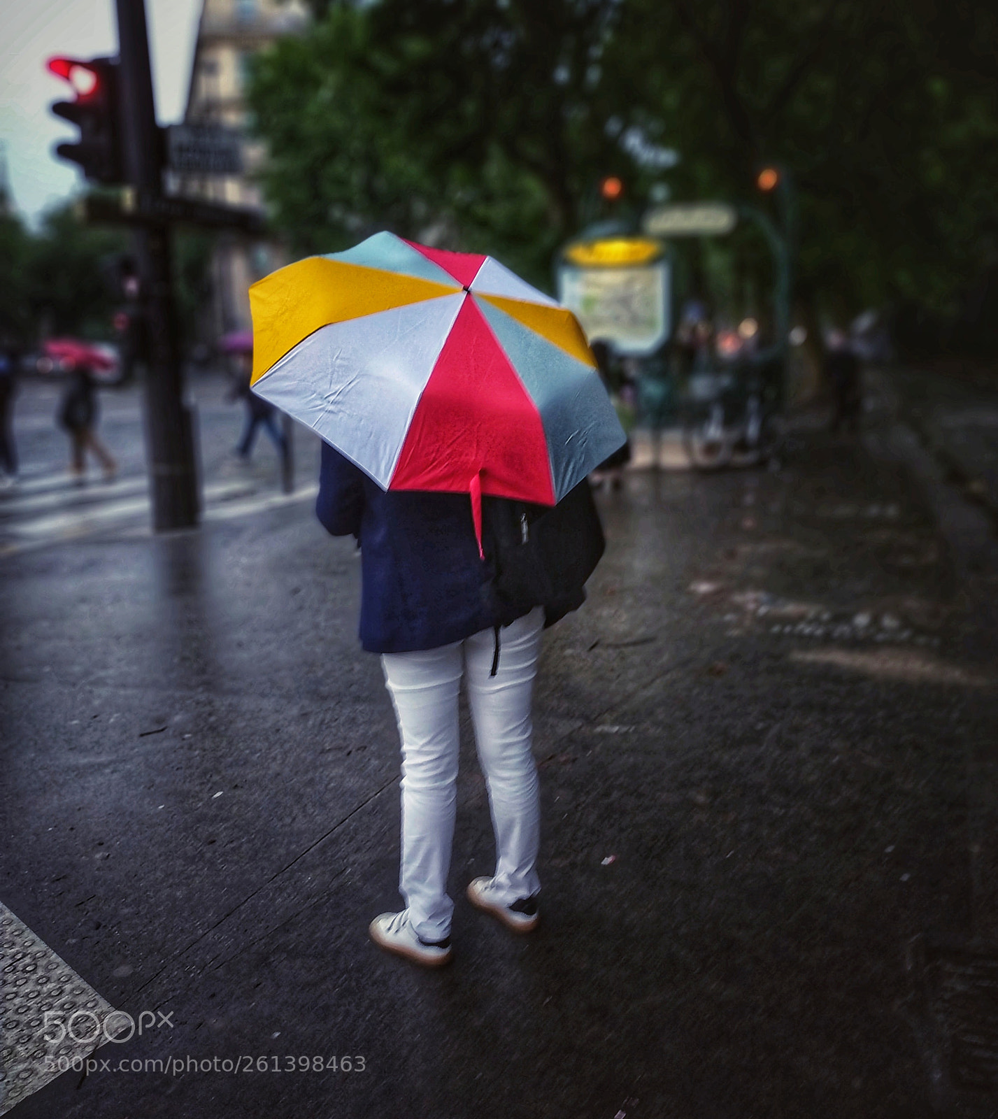 Xiaomi Redmi Note 5 sample photo. The colorful umbrella photography