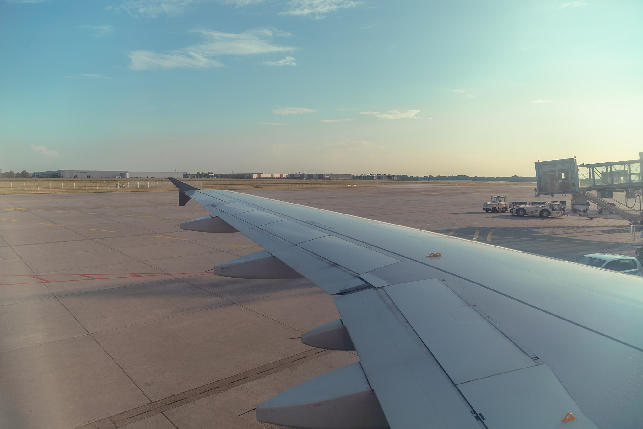 Sony a7S II sample photo. From the airplane window photography