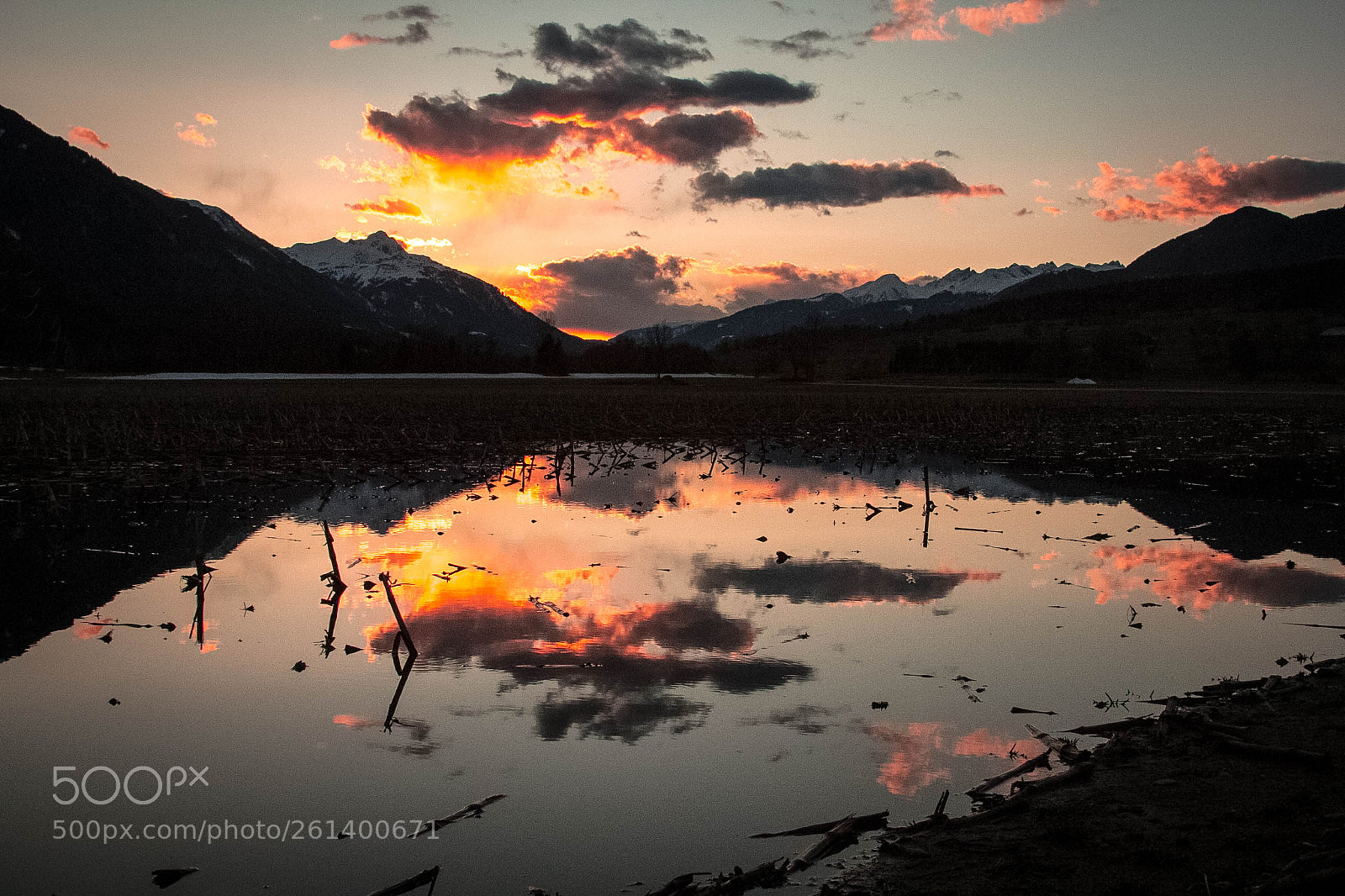 Canon EOS 60D sample photo. Fiery sky photography