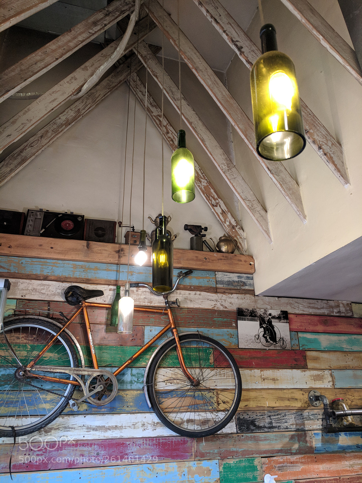 Google Pixel sample photo. Bicycle in the restaurant photography