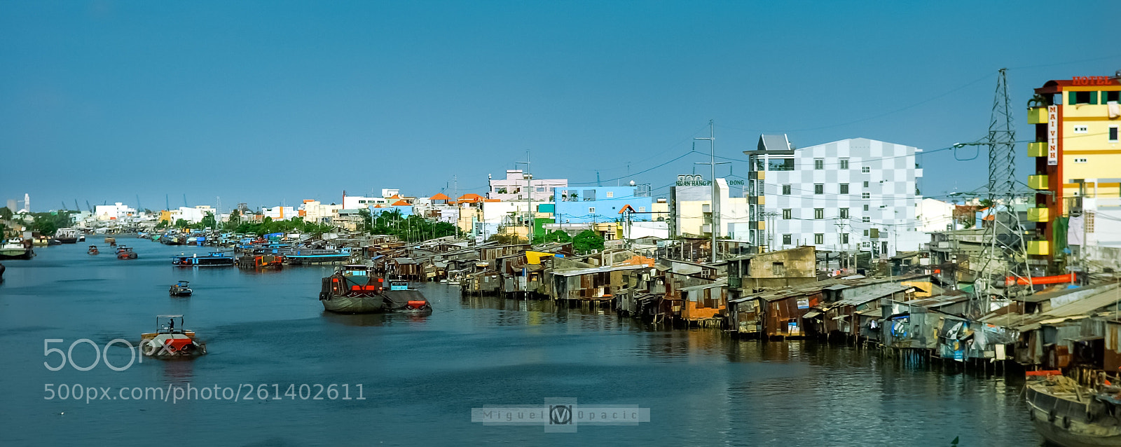 Nikon D200 sample photo. Ho chi minh city photography