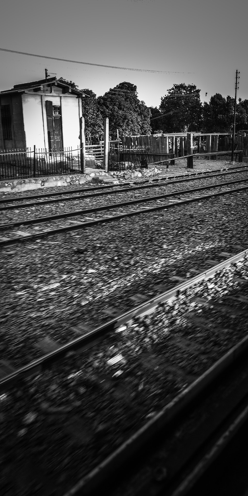 Xiaomi Redmi 5 Plus sample photo. Railway photography