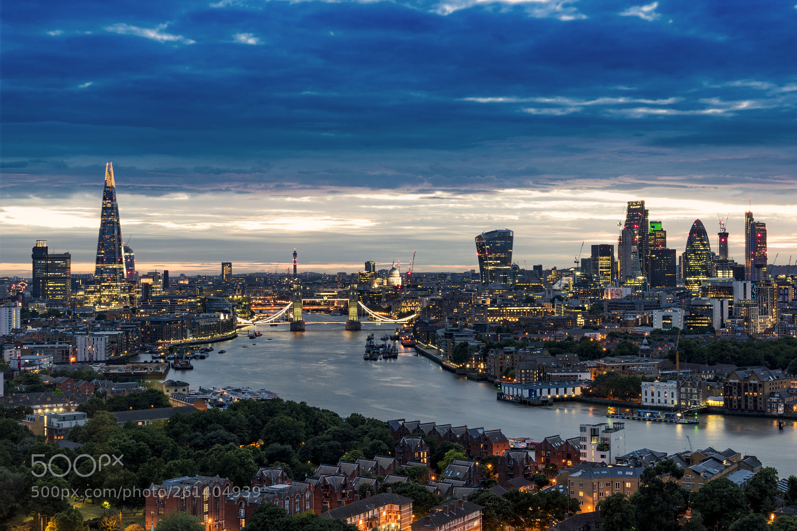 Sony a7R II sample photo. London shining photography
