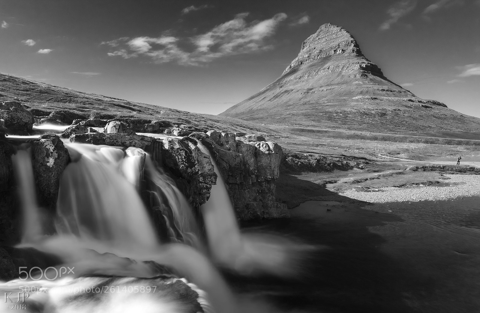 Fujifilm X-T2 sample photo. Kirkjufell & kirkjufellsfoss monochrome photography