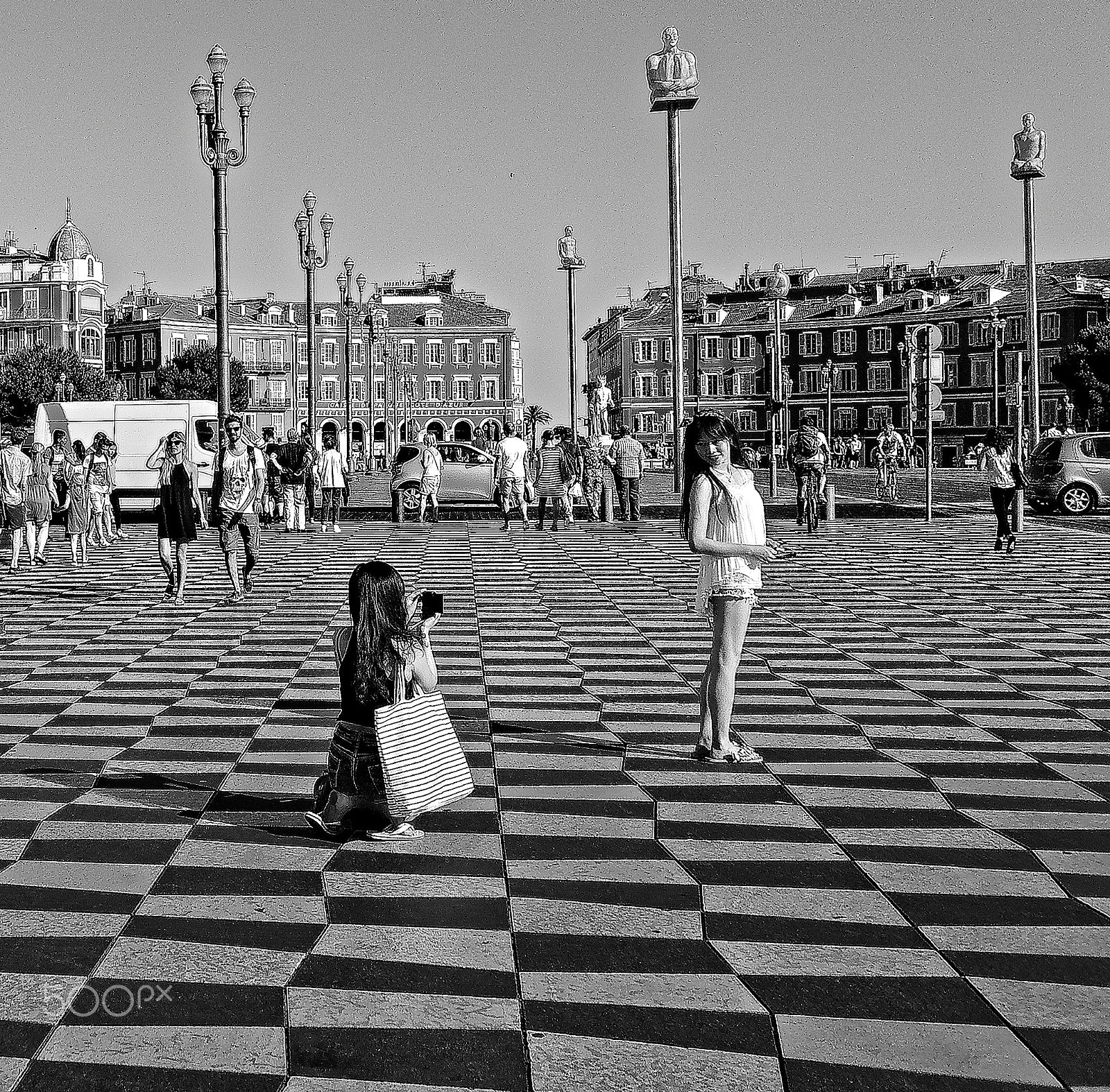 Nikon 1 V1 sample photo. Lady games on the chessboard photography