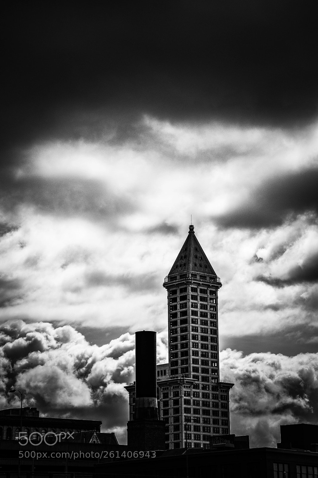 Nikon D5300 sample photo. Smith tower. seattle. washington. photography