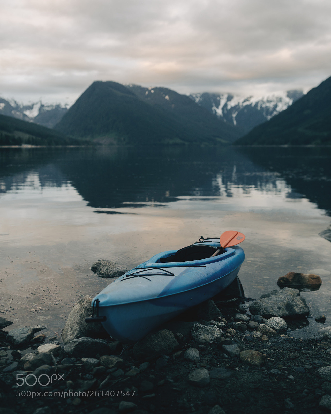 Canon EOS 5D Mark IV sample photo. Moody sunrise. photography