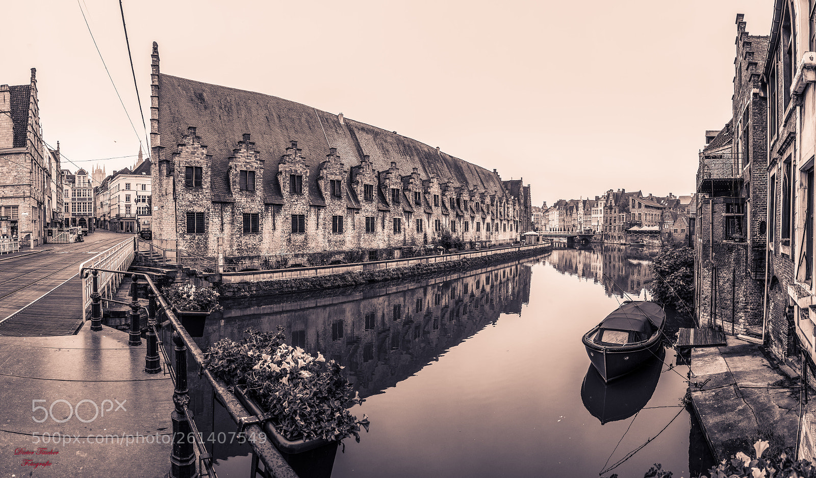 Sony a7R sample photo. Gent in the morning photography