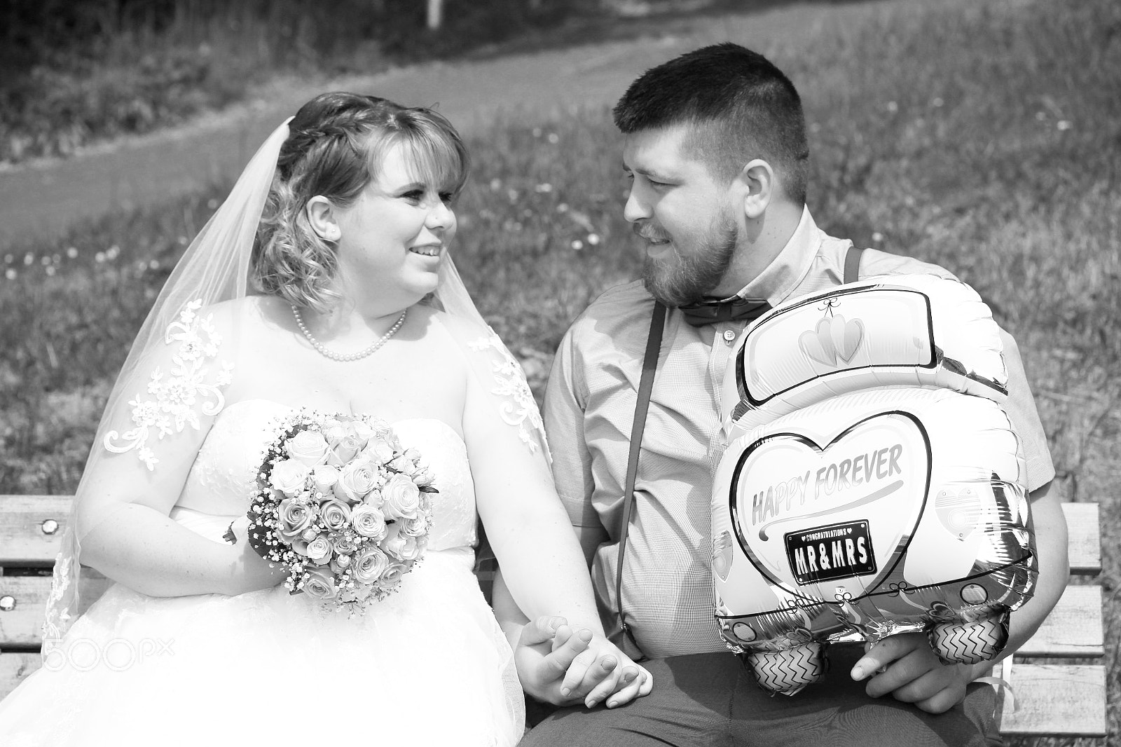 Canon EOS 700D (EOS Rebel T5i / EOS Kiss X7i) sample photo. Mr&mrs forever photography
