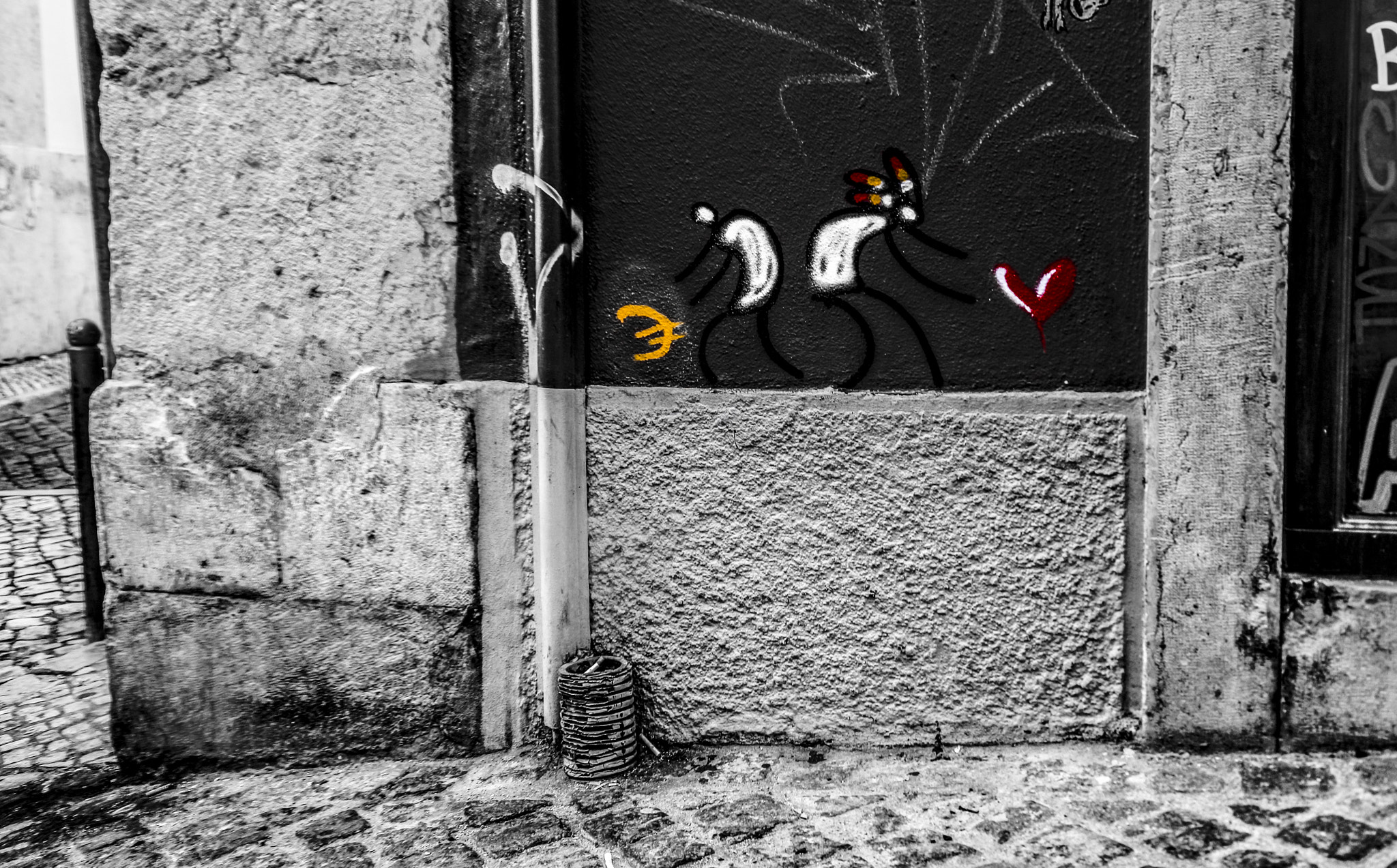 Nikon 1 J5 sample photo. Dinheiro ou amor [money or love] photography