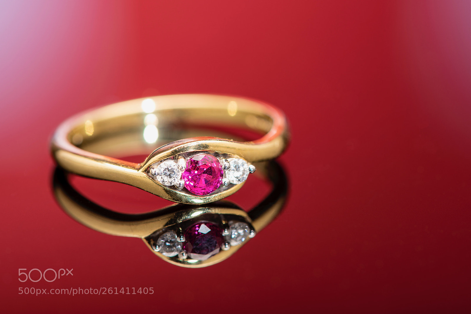 Nikon D850 sample photo. Reflecting ring. photography