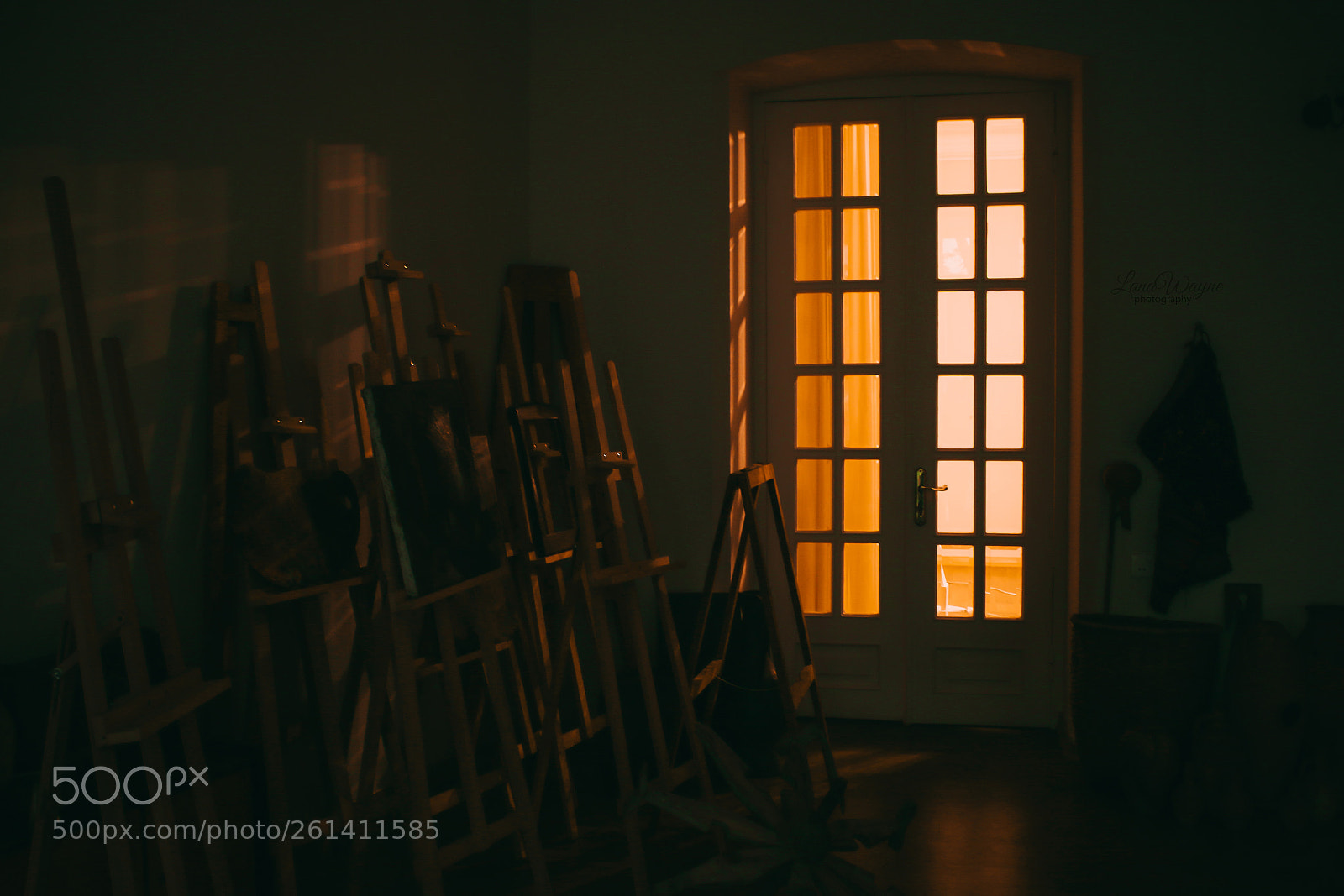 Canon EOS 7D Mark II sample photo. Art room photography