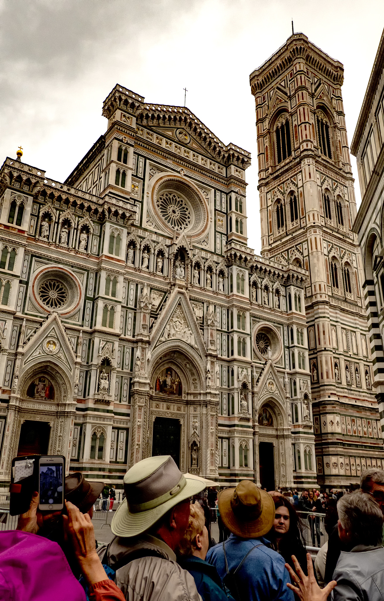 Panasonic Lumix DMC-LX10 (Lumix DMC-LX15) sample photo. Florence italy () photography