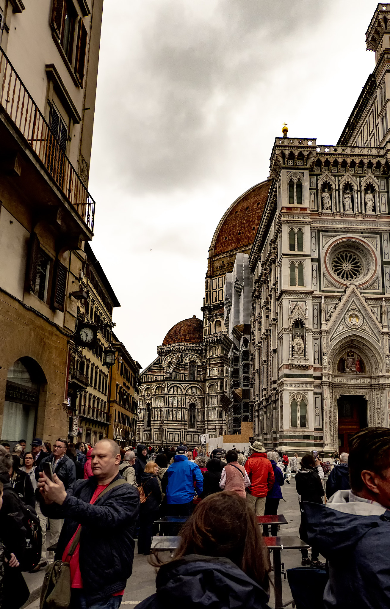 Panasonic Lumix DMC-LX10 (Lumix DMC-LX15) sample photo. Florence italy () photography