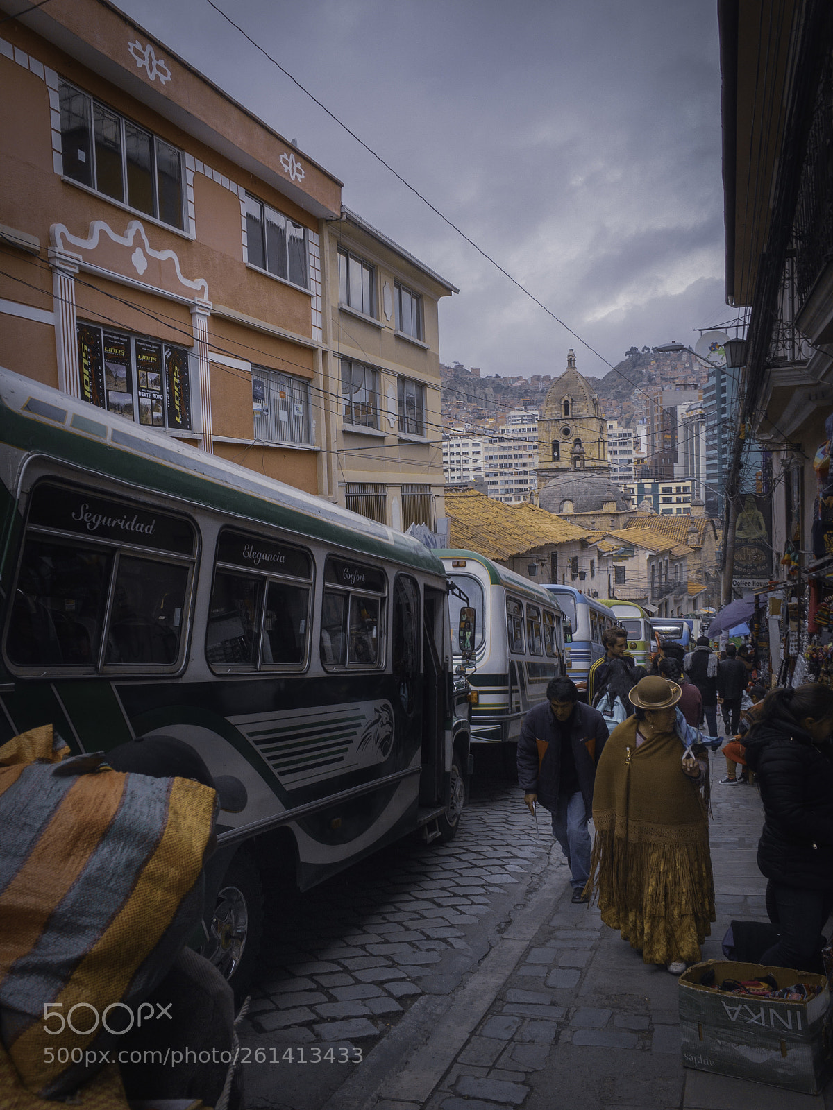 Apple iPhone 6s sample photo. Streets of la paz photography