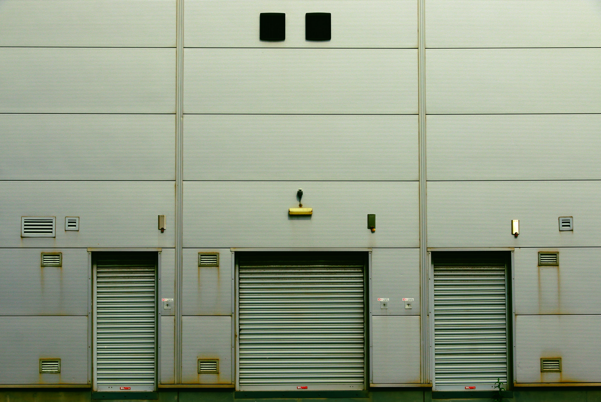 Canon EOS 70D sample photo. The industrial look photography
