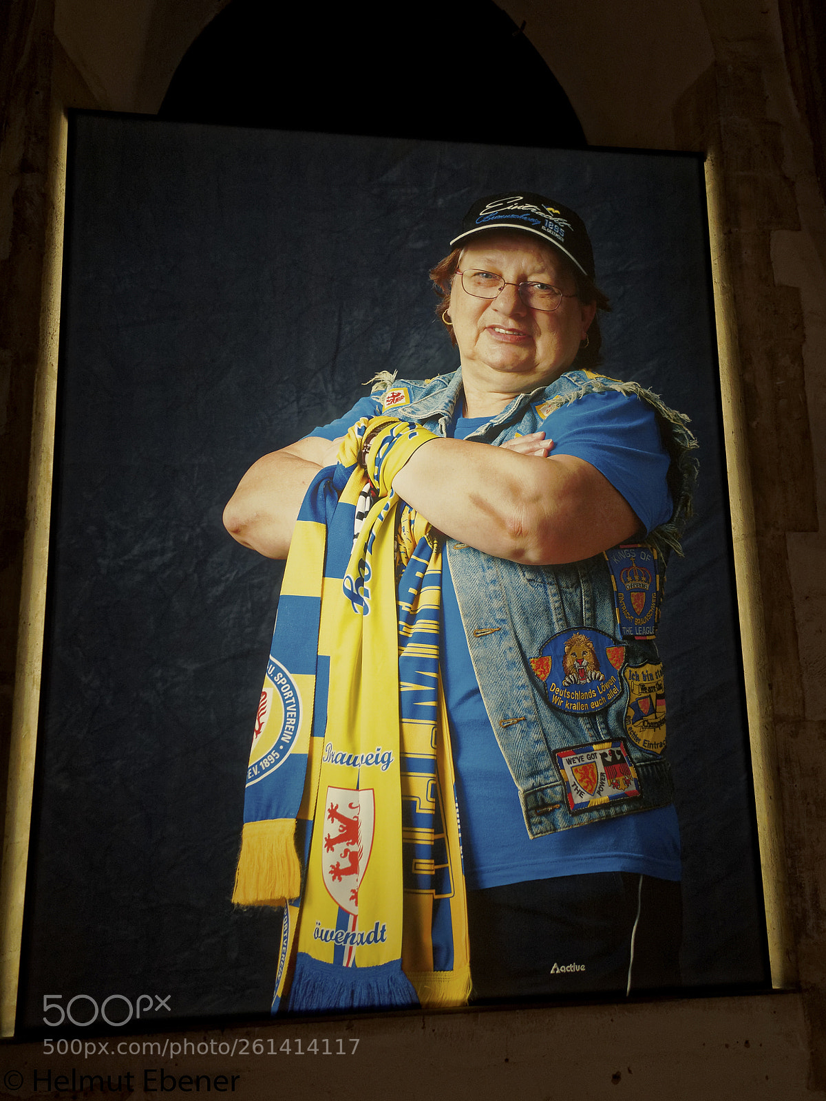 Olympus OM-D E-M5 sample photo. Bs, kunst eintracht fan photography